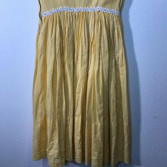 Unbranded VTG Embroidered Fit and Flare Dress - Picture 3 of 6